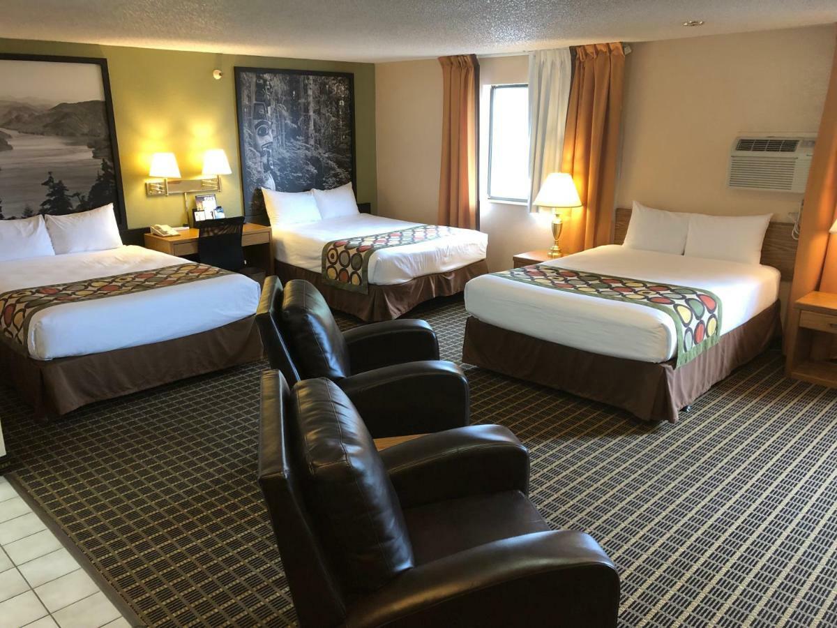 فندق Super 8 By Wyndham سيتكا المظهر الخارجي الصورة